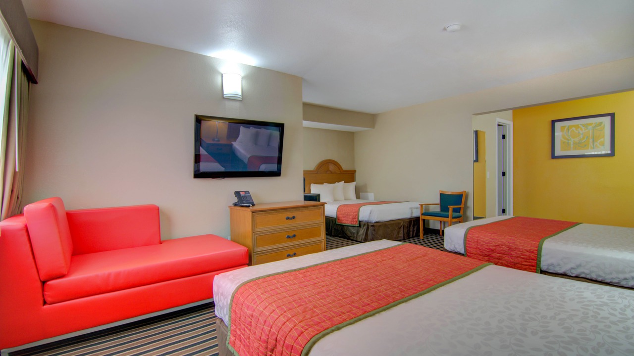 Photo of Others in Clinton