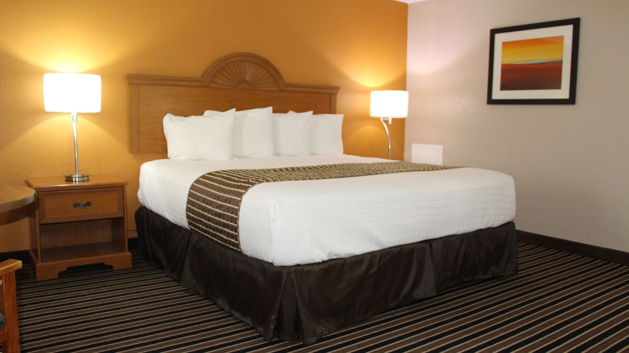 Photo of Others in Clinton