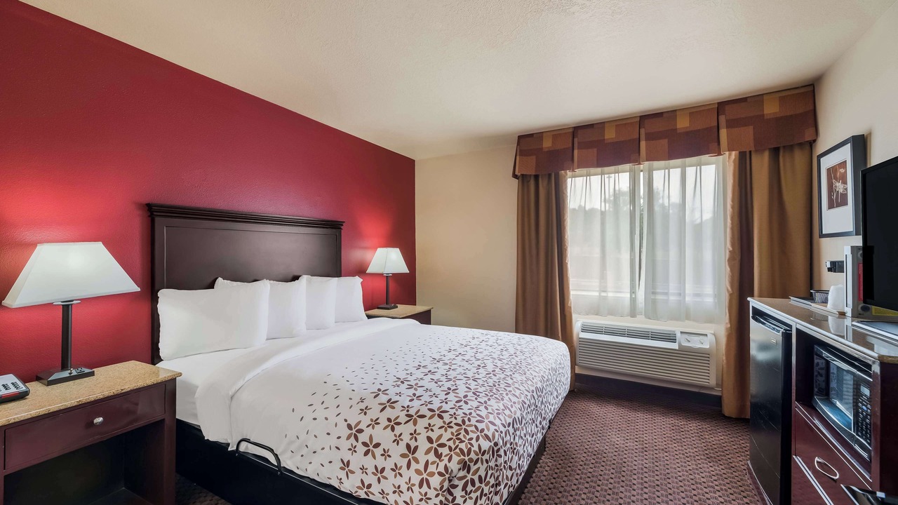 Photo of Bedroom in Tyrone