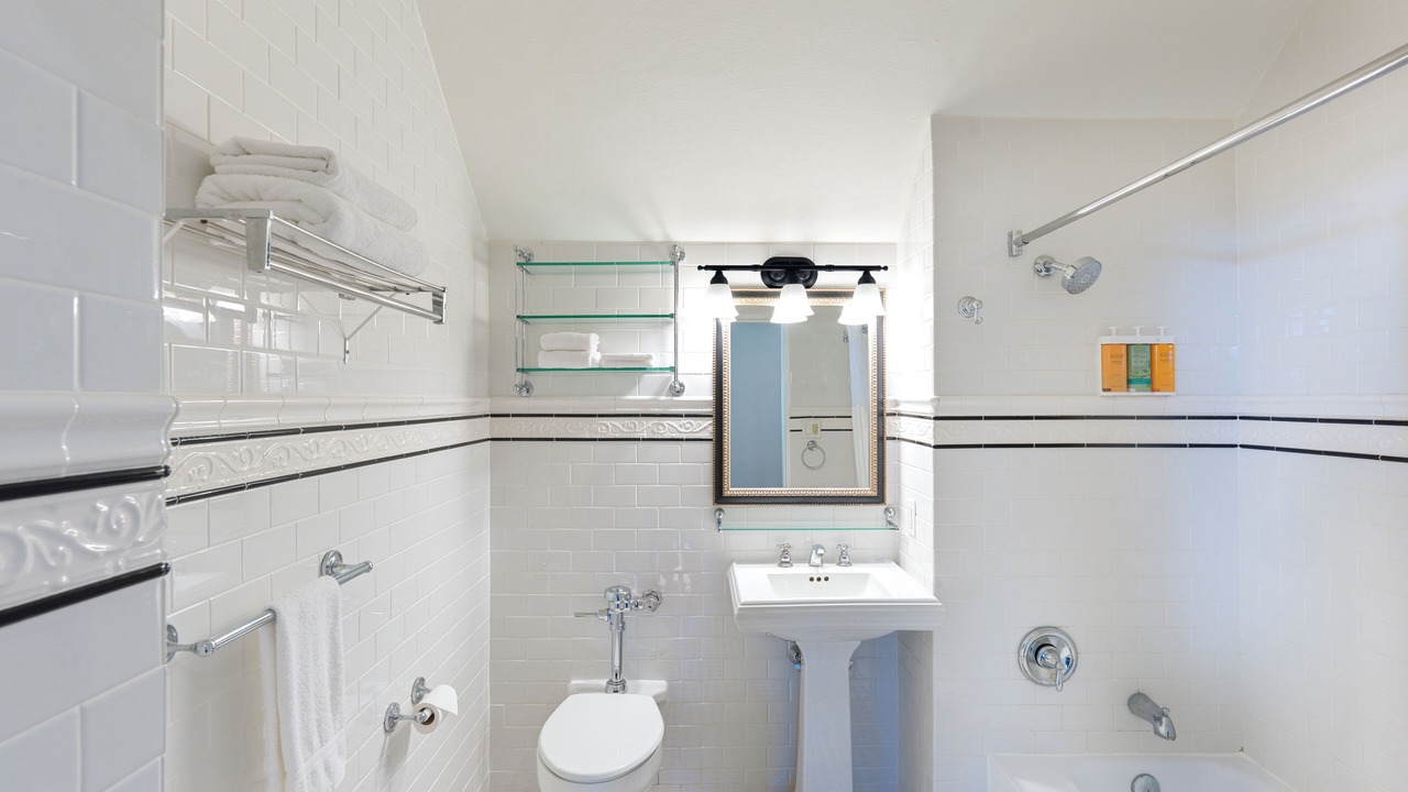 Photo of Bathroom in Saratoga Springs