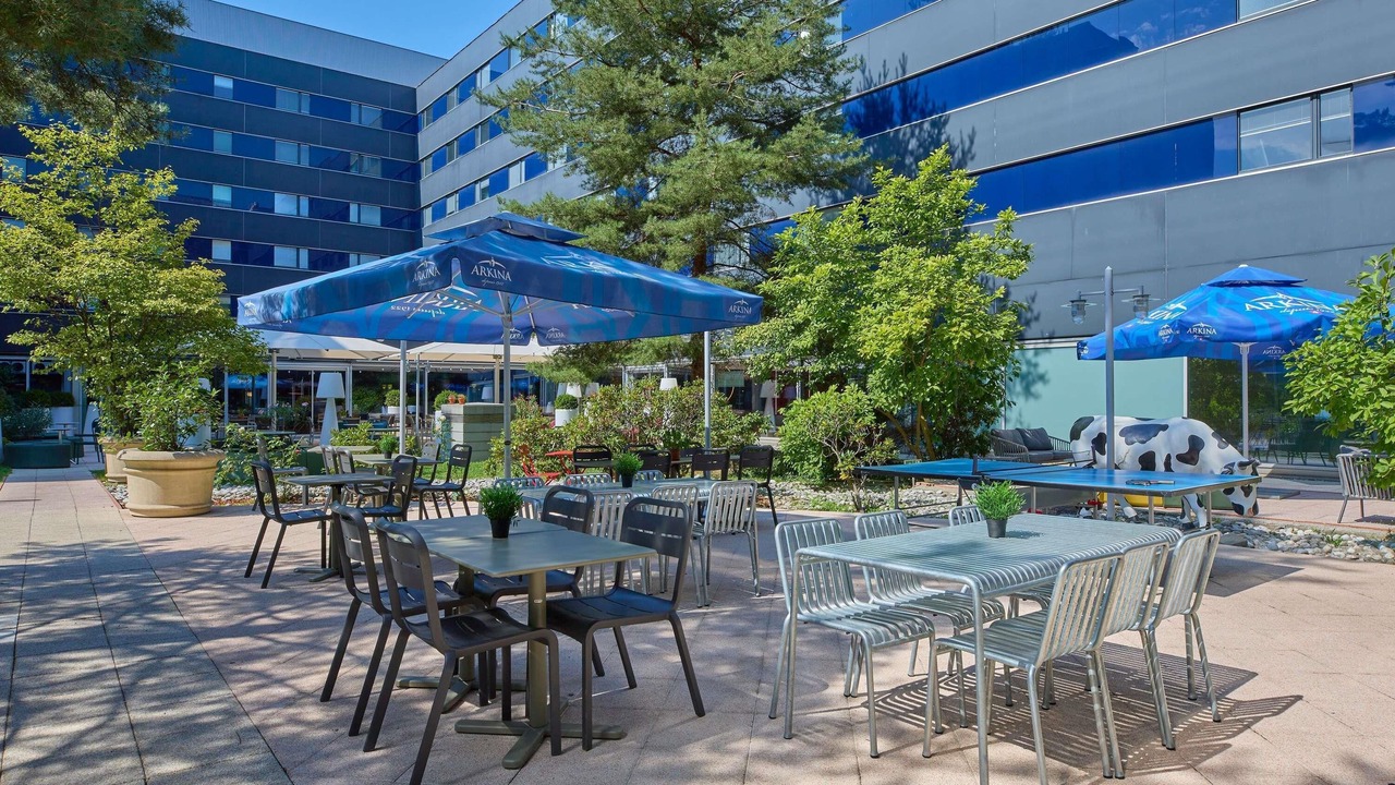 Photo of Outdoor in District 5