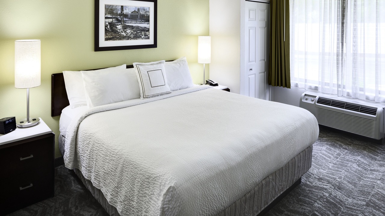 Photo of Bedroom in Milford