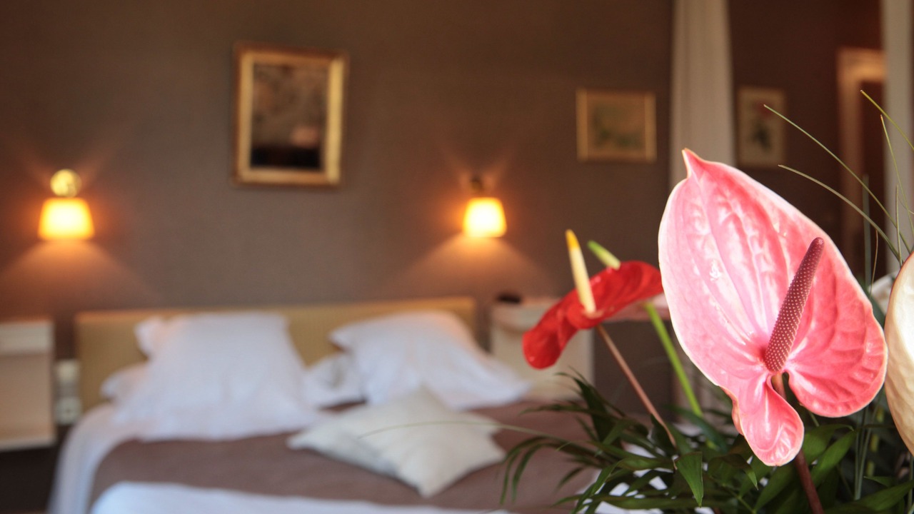 Photo of Bedroom in Noves