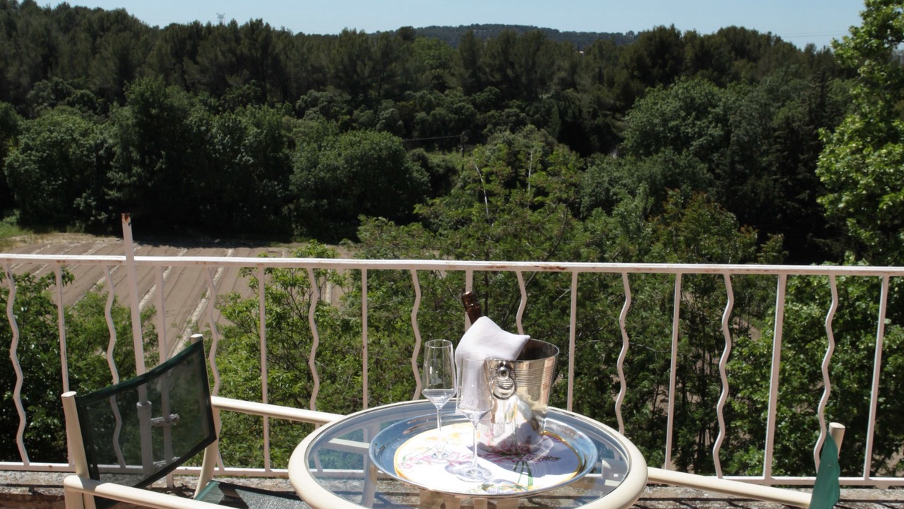 Photo of Patio Balcony in Noves