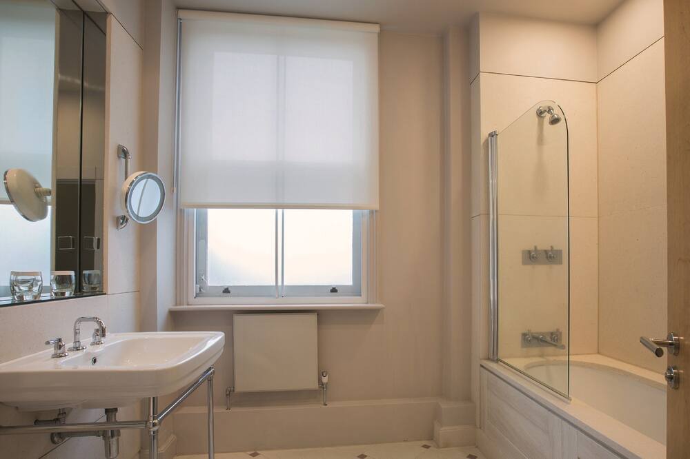 Photo of Others in Cobham