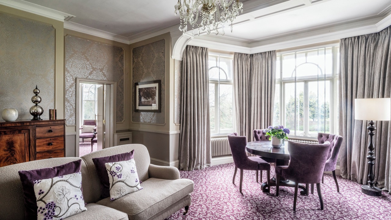 Photo of Bedroom in Cobham