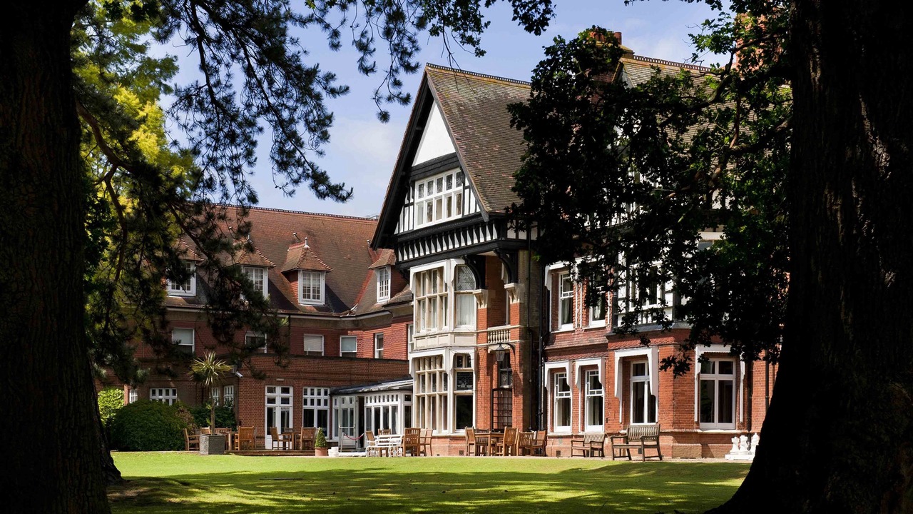 Photo of Outdoor in Cobham