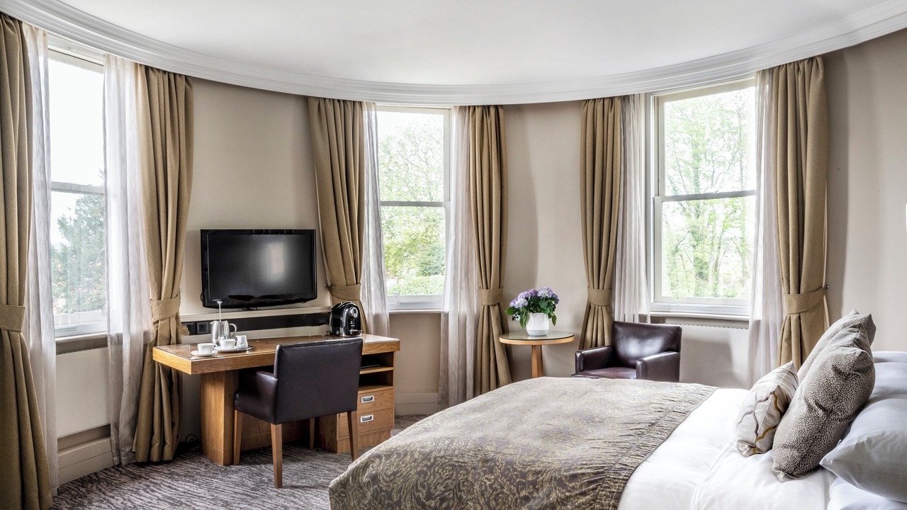 Photo of Bedroom in Cobham