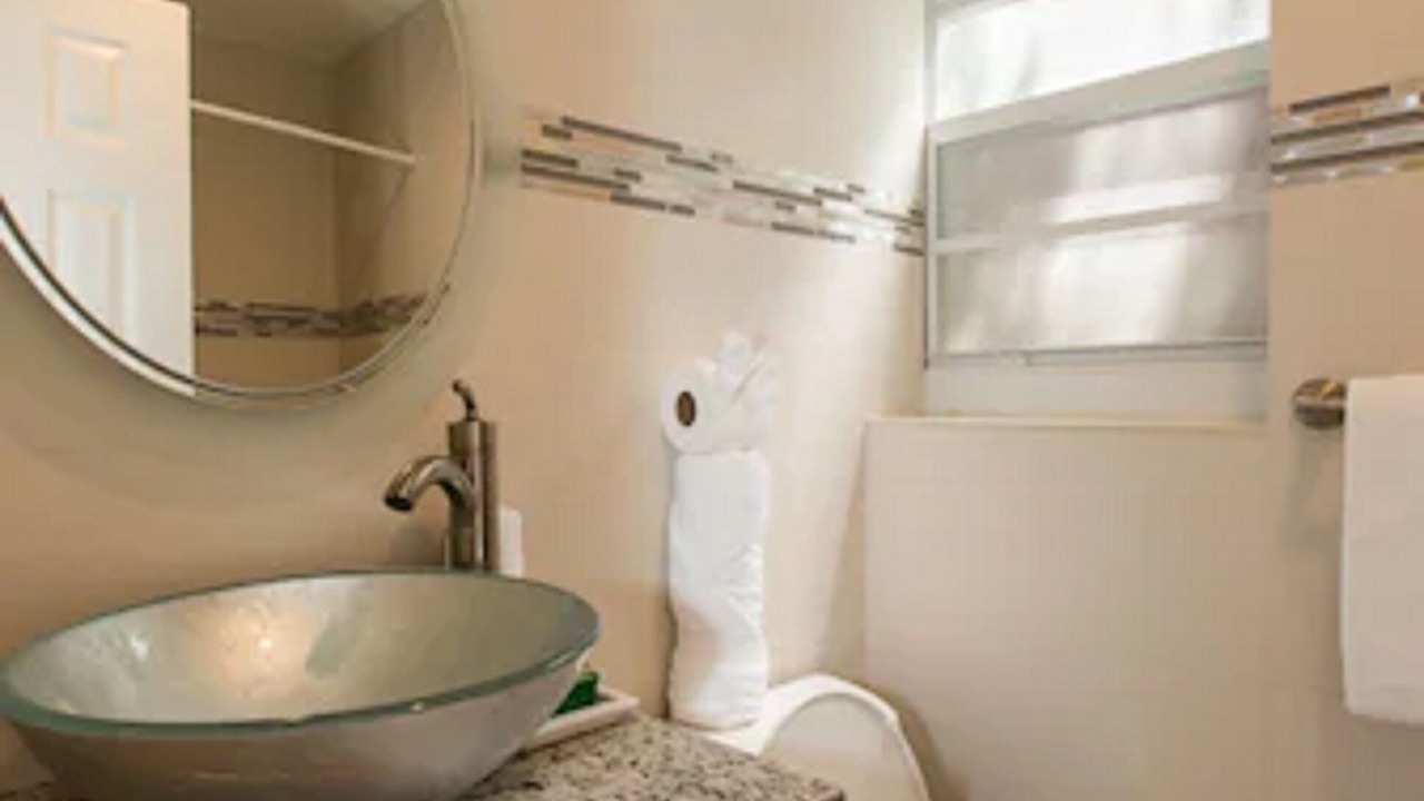 Photo of Bathroom in Central Beach