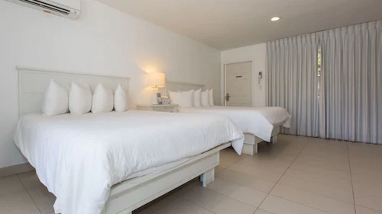 Photo of Bedroom in Central Beach