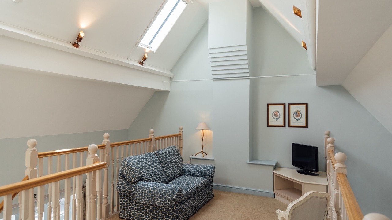 Photo of Others in Woburn