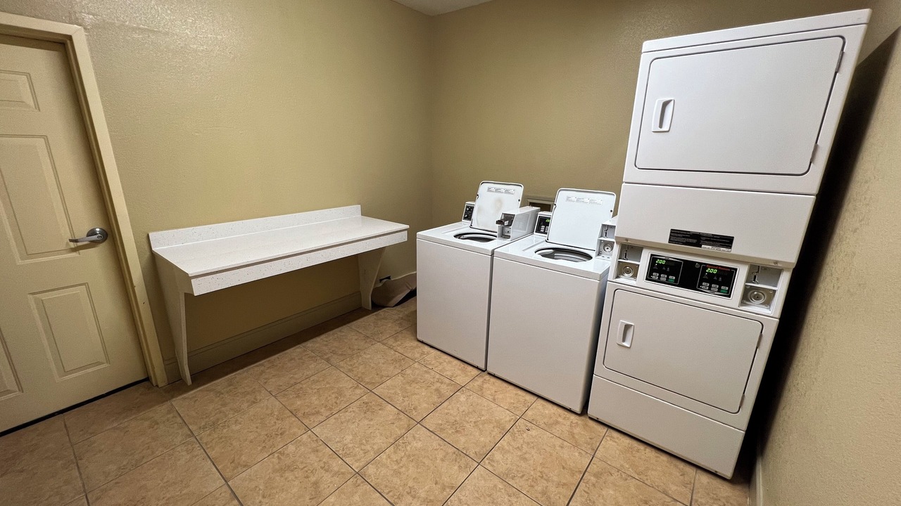 Photo of Bedroom in Bay City