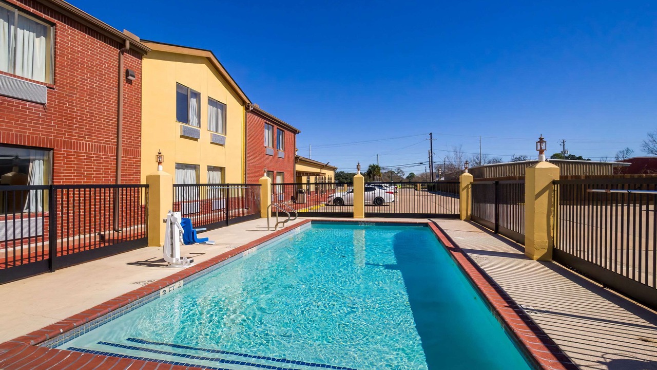Photo of Outdoor in Bay City