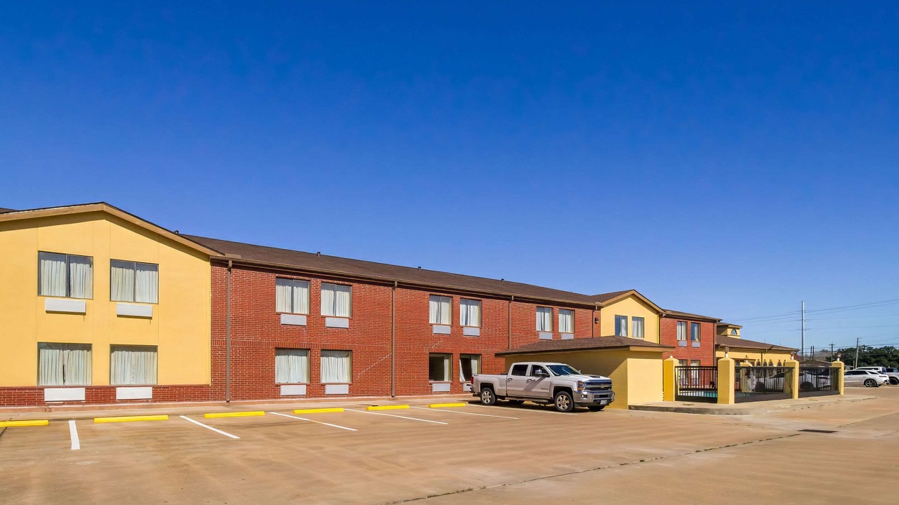 Photo of Outdoor in Bay City