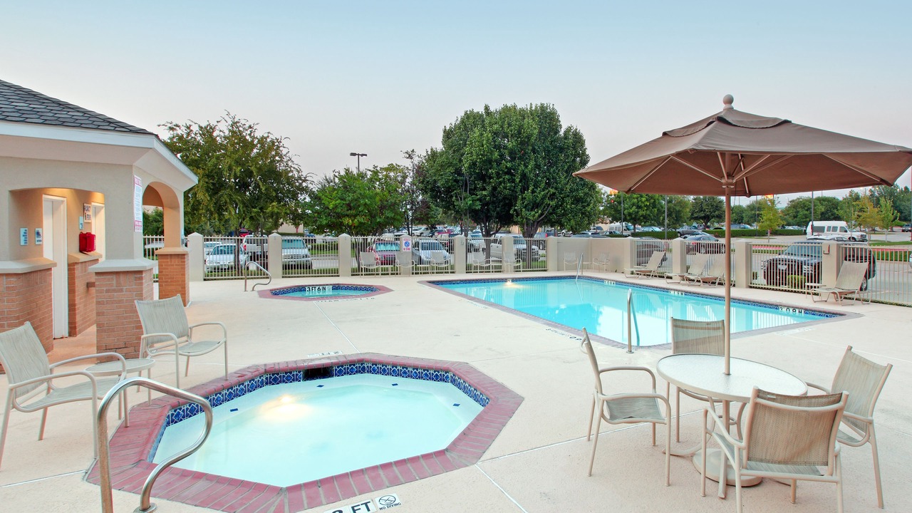 Photo of Outdoor in Grapevine
