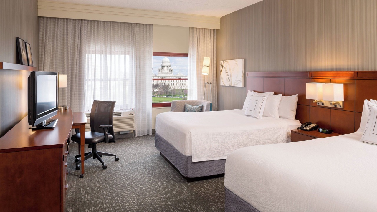Photo of Bedroom in Downtown