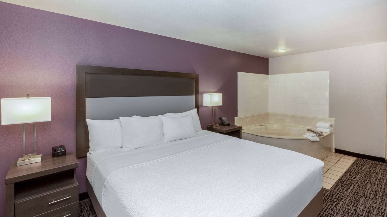 Photo of Bedroom in Rockwall