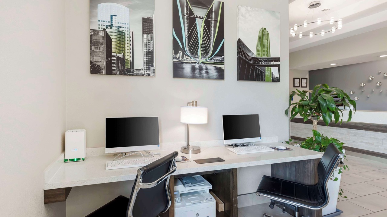 Photo of Others in Clive