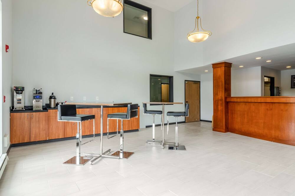 Photo of Others in Des Moines