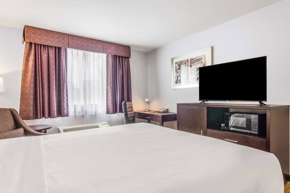 Photo of Others in Des Moines