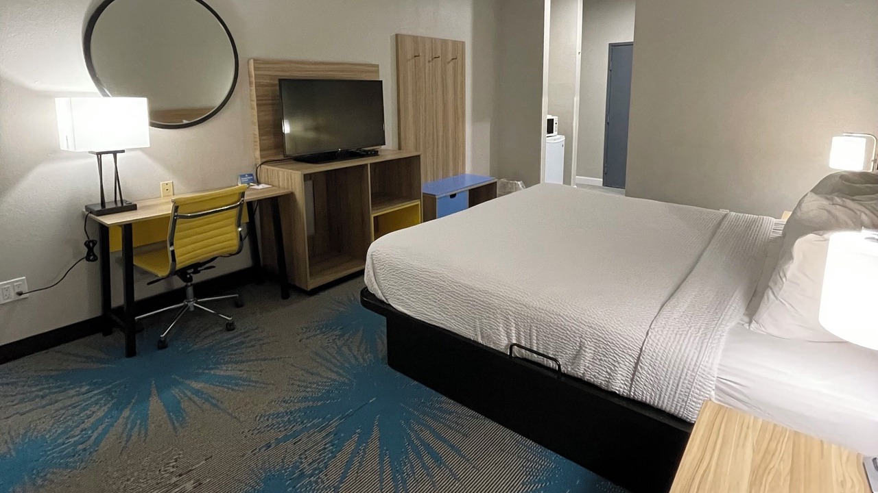 Photo of Bedroom in Jefferson City