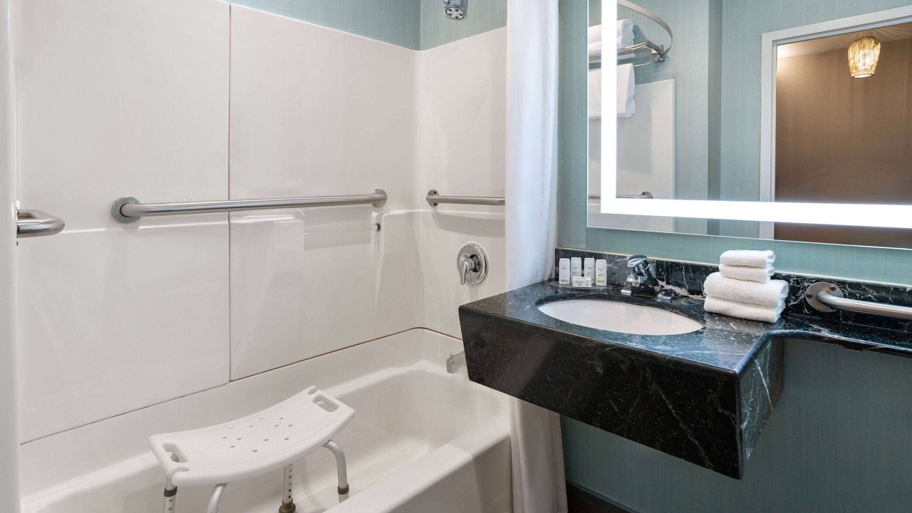 Photo of Bathroom in Co-op City