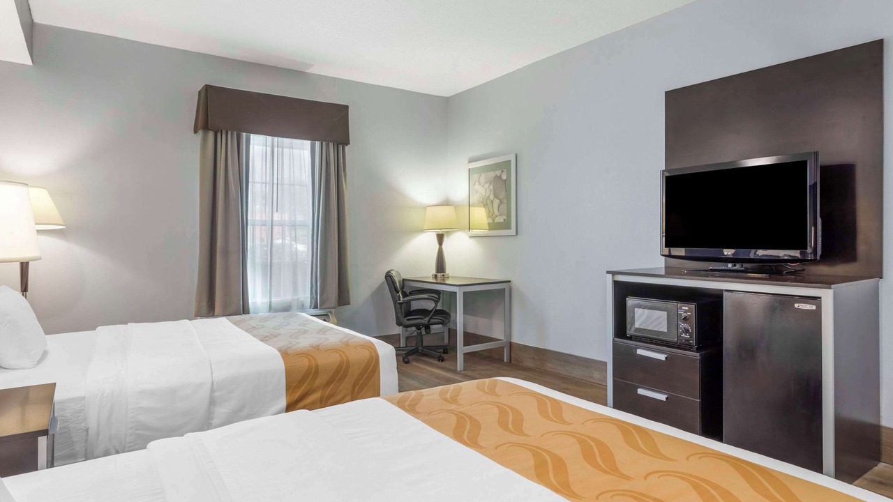 Photo of Bedroom in Oak Ridge