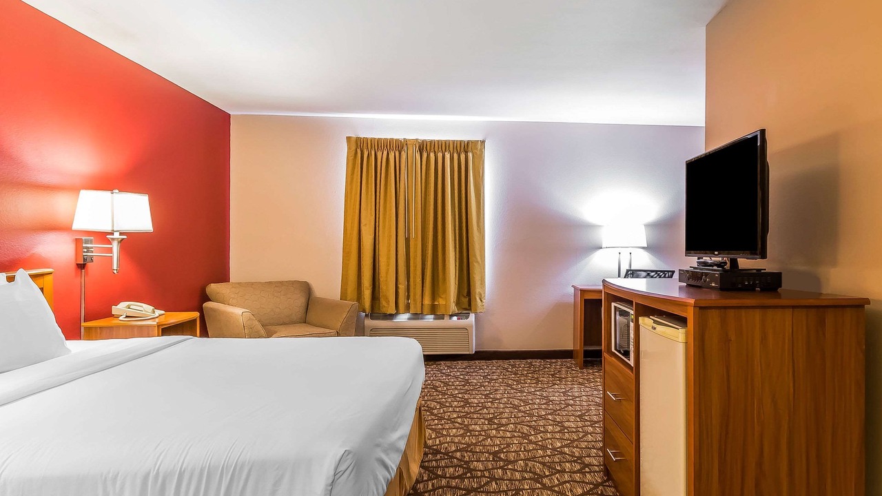 Photo of Bedroom in Springfield