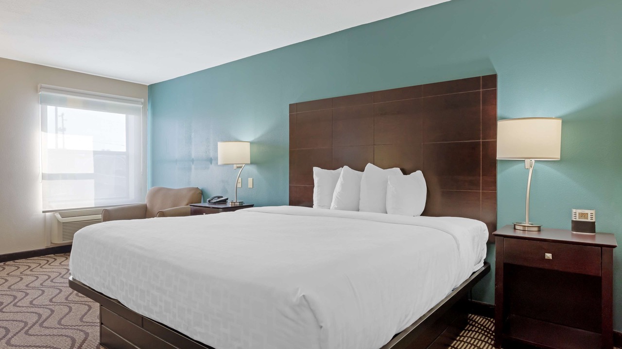 Photo of Bedroom in Lonoke