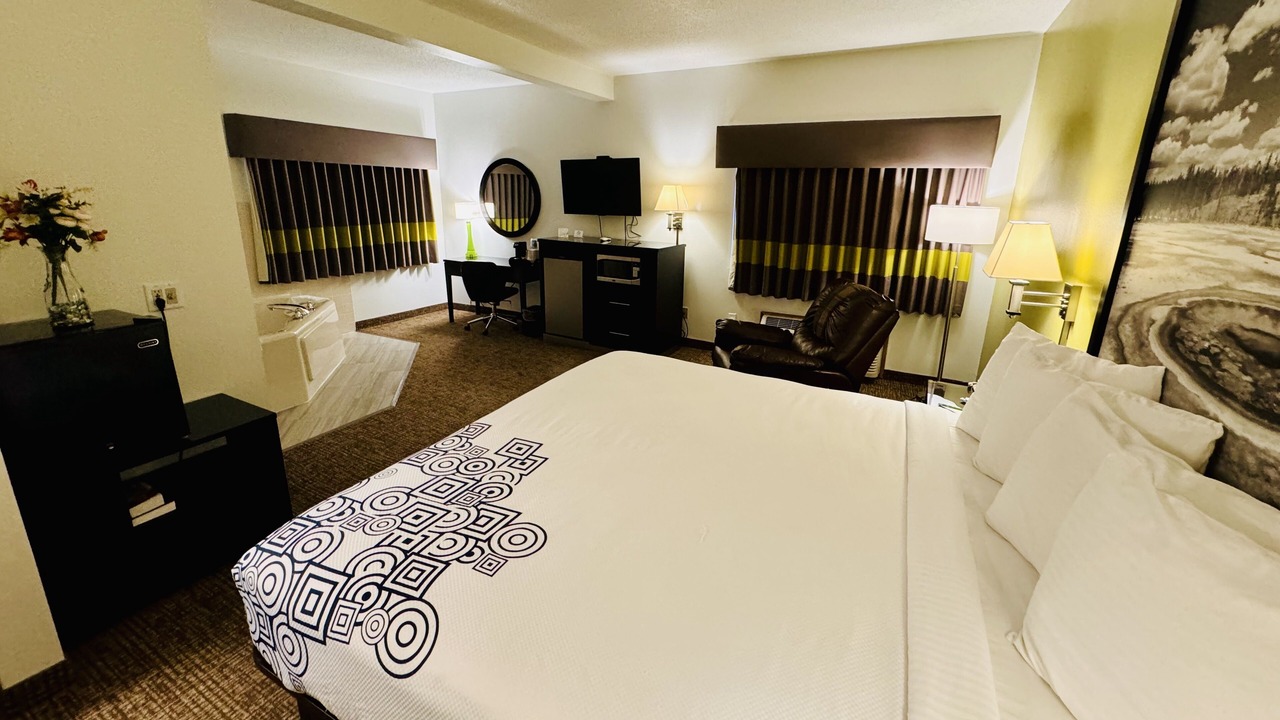 Photo of Others in Forest City