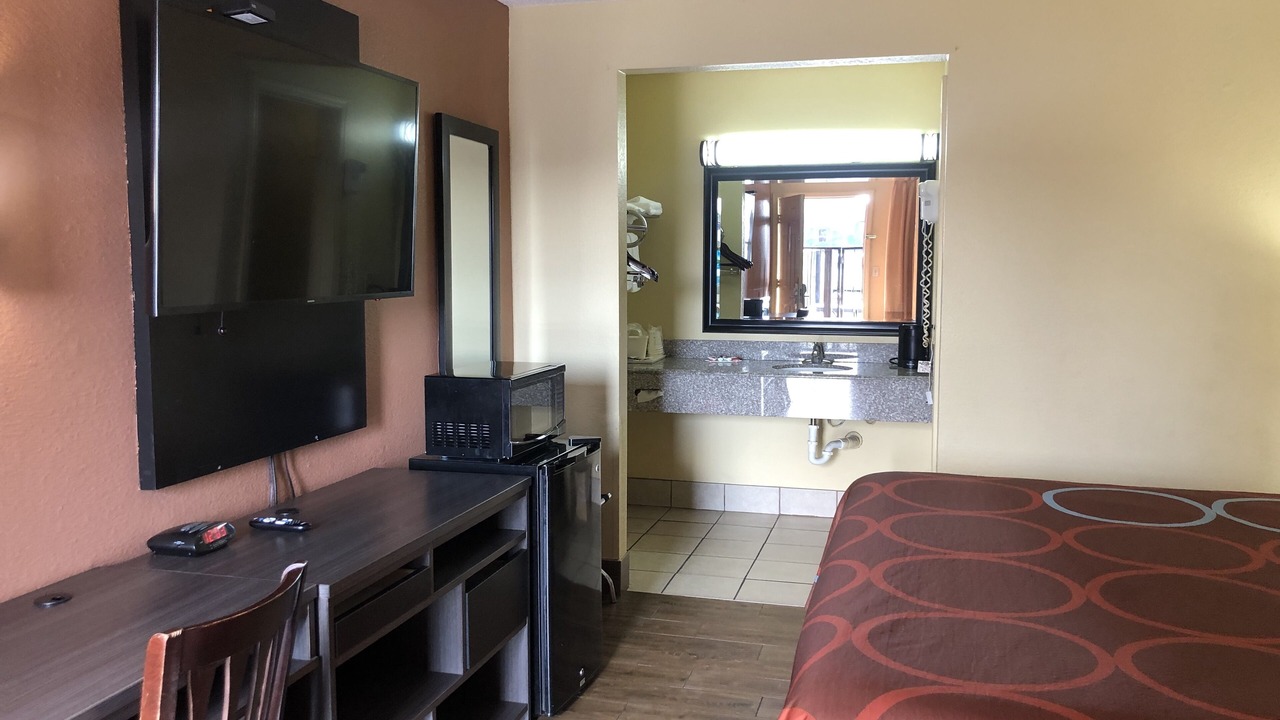 Photo of Livingroom in Tulsa