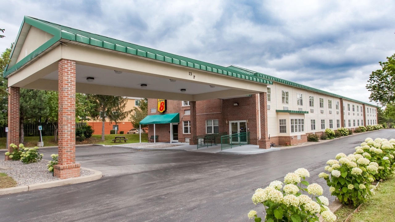 Photo of Buildings in East Syracuse