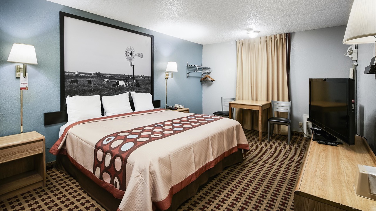 Photo of Bedroom in Elk City