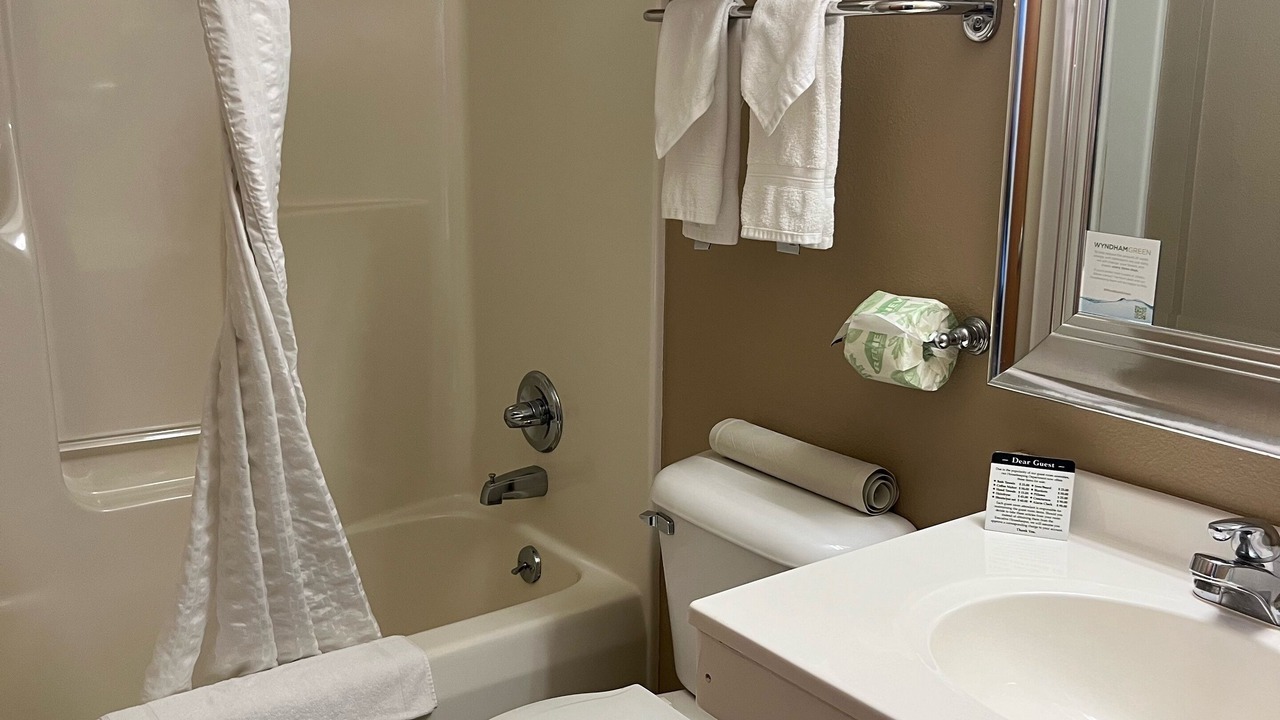 Photo of Bathroom in Adrian