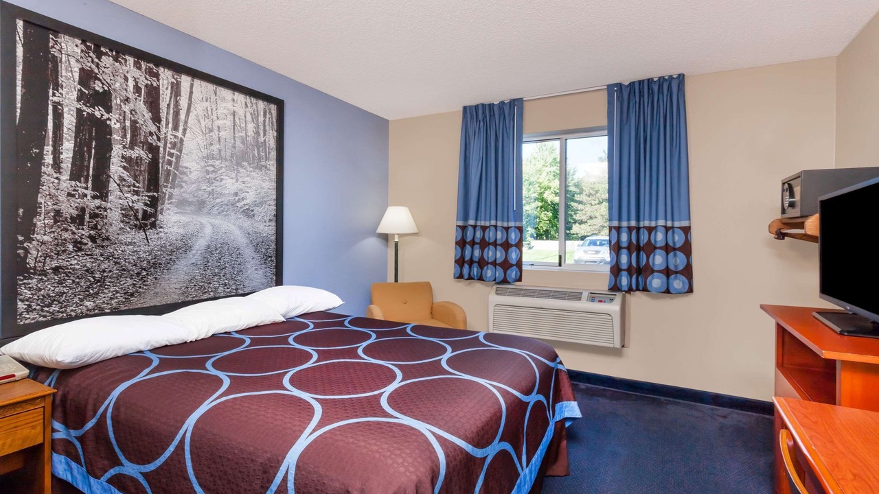 Photo of Bedroom in Adrian