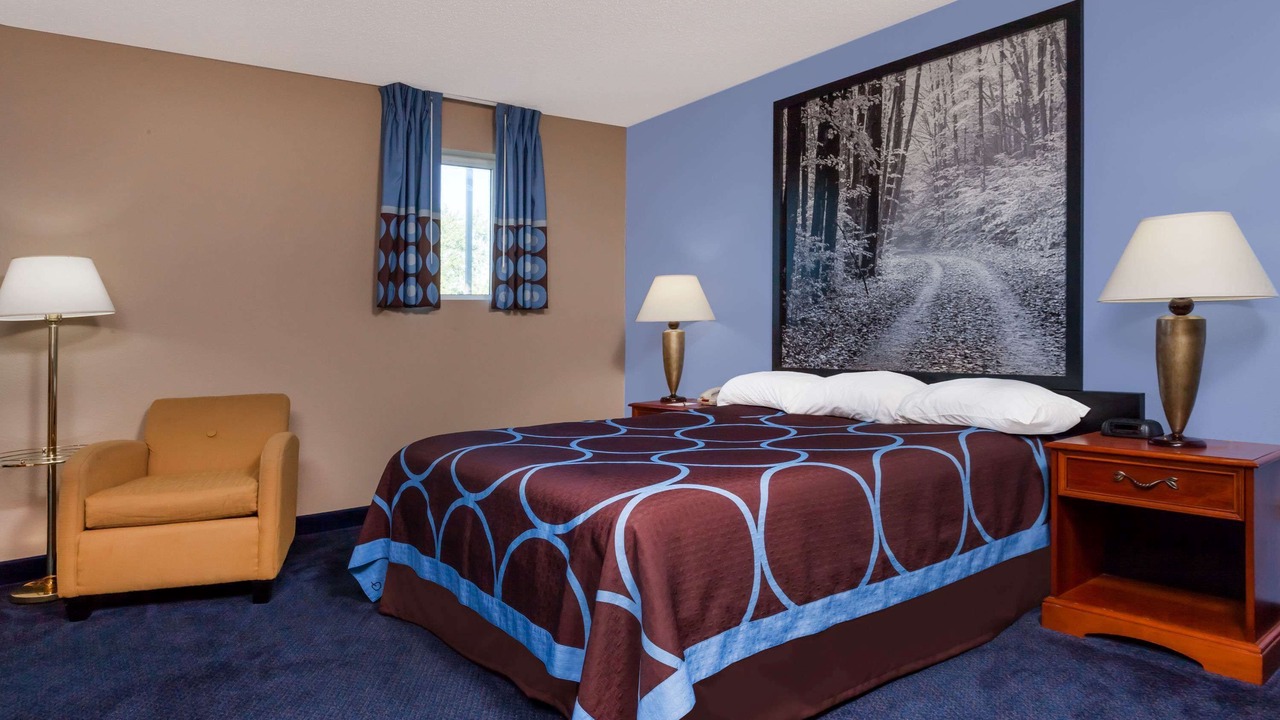 Photo of Bedroom in Adrian