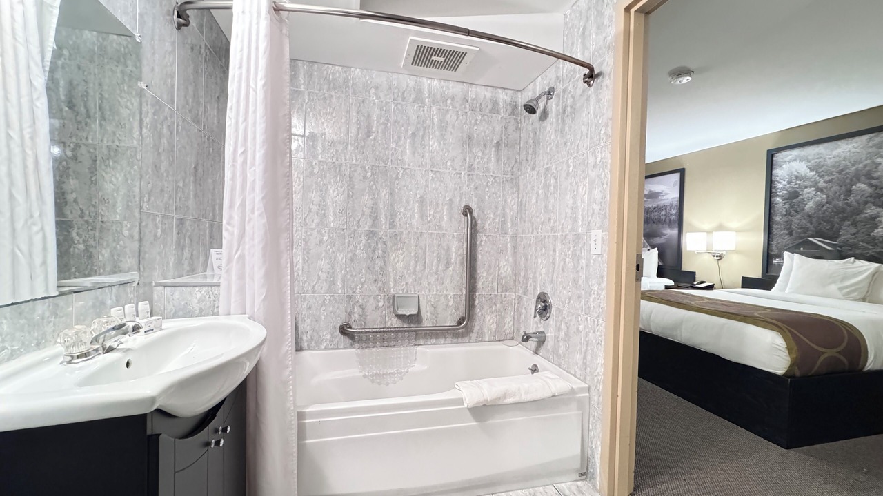 Photo of Bathroom in Guelph