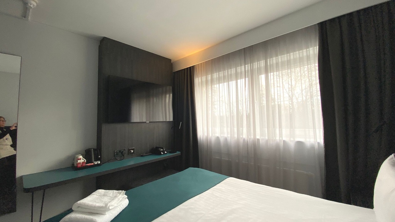 Photo of Bedroom in Renfrew