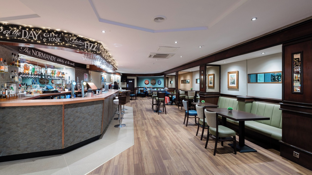 Photo of Others in Renfrew