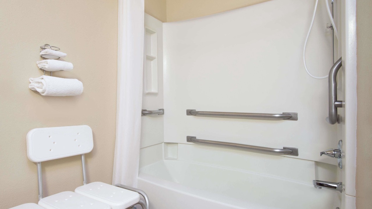 Photo of Bathroom in Portales