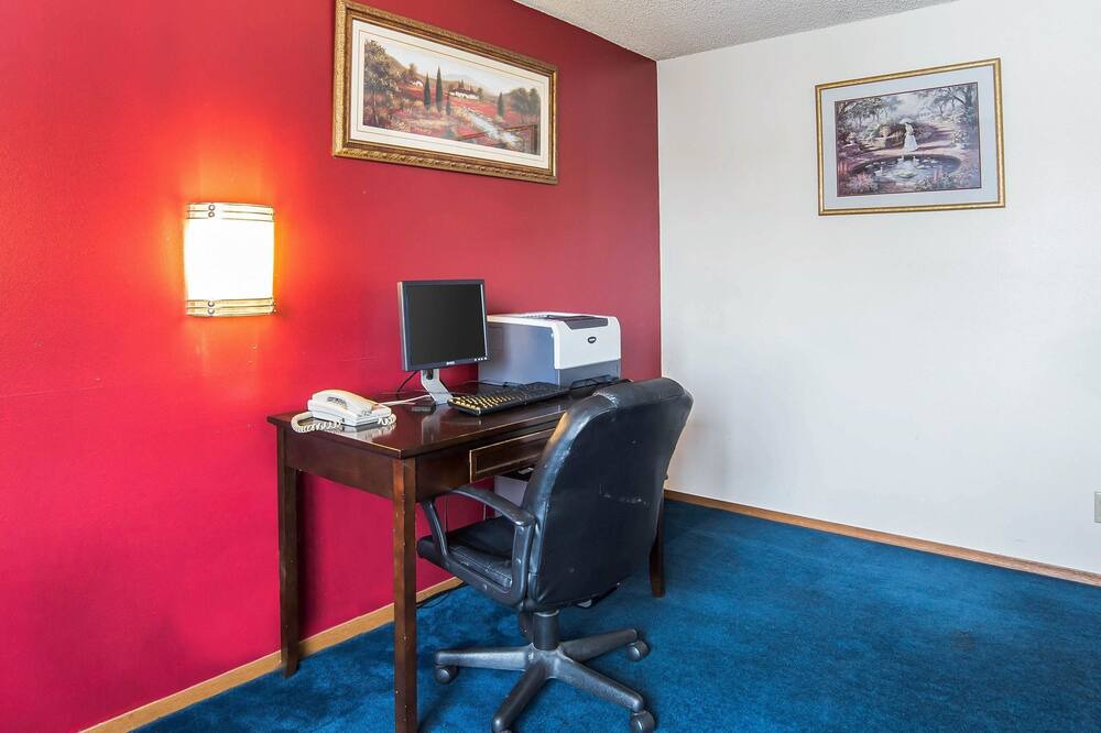 Photo of Others in Evanston