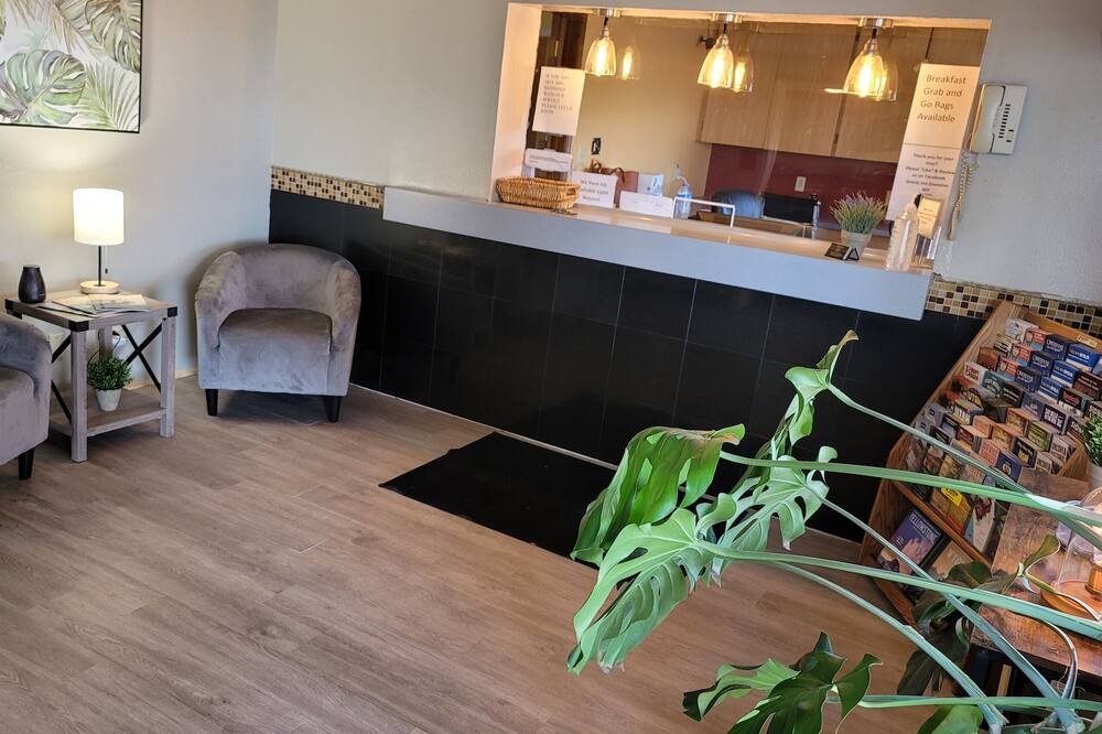 Photo of Others in Evanston