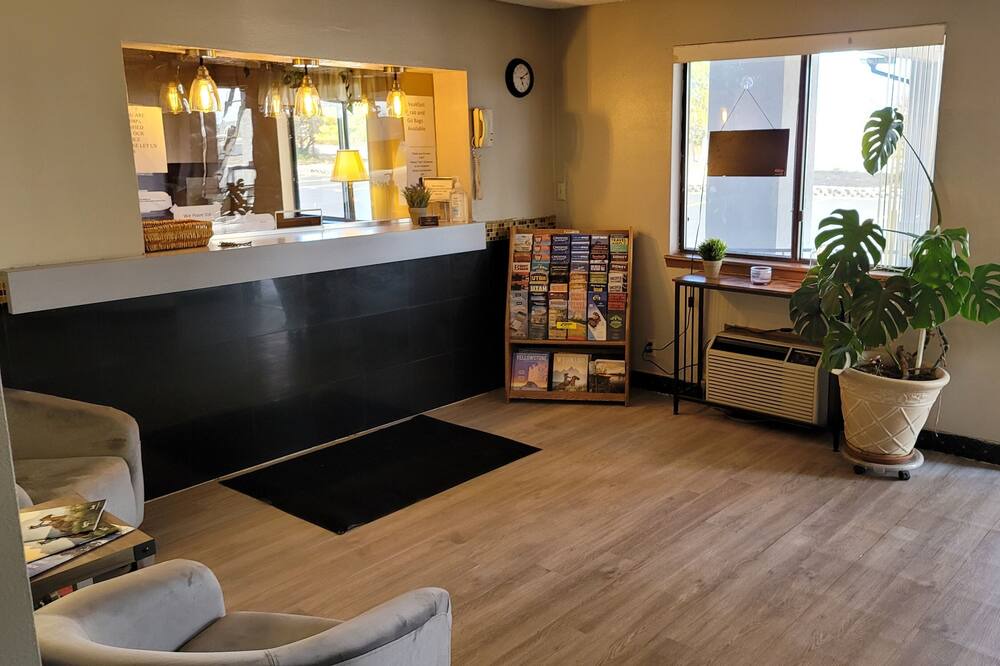 Photo of Others in Evanston