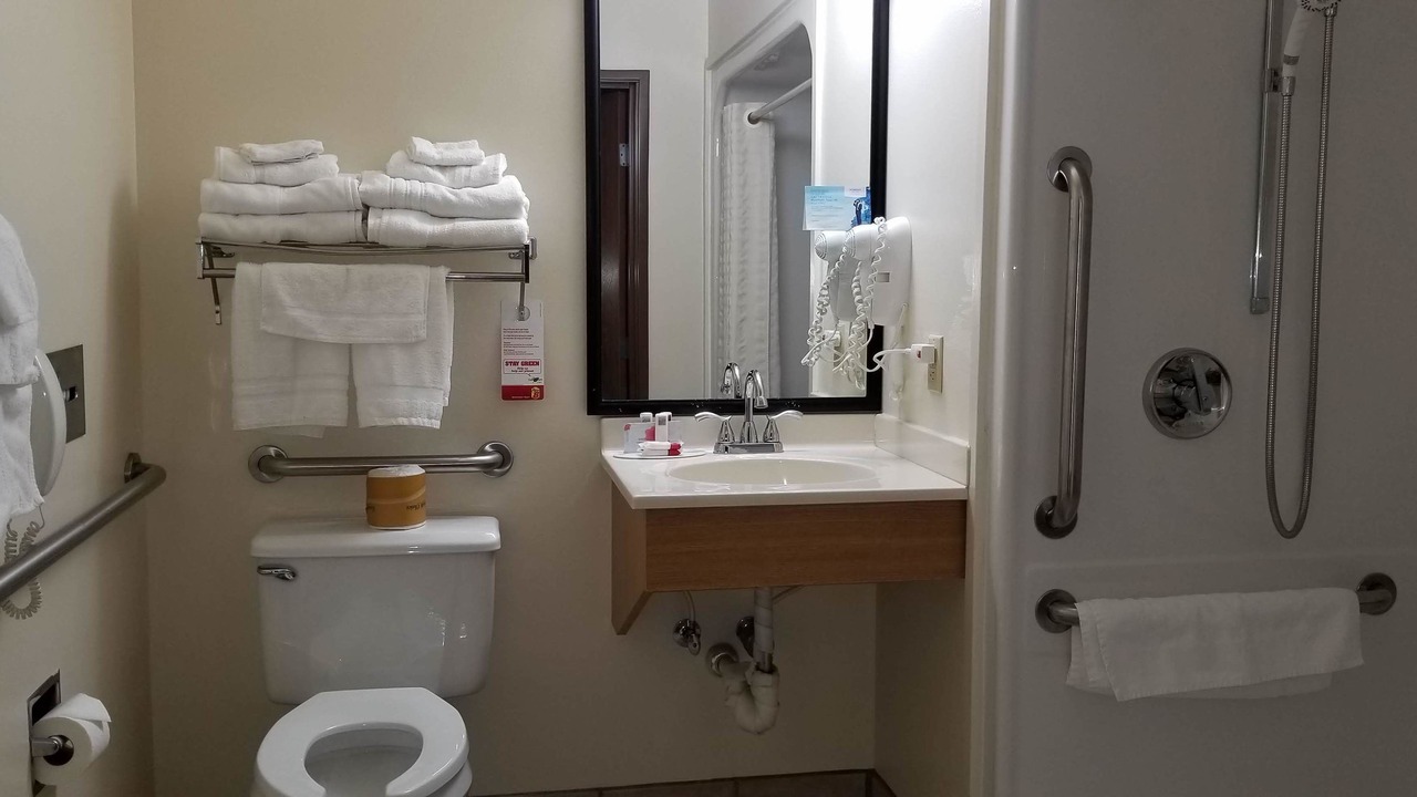 Photo of Bathroom in Ashland