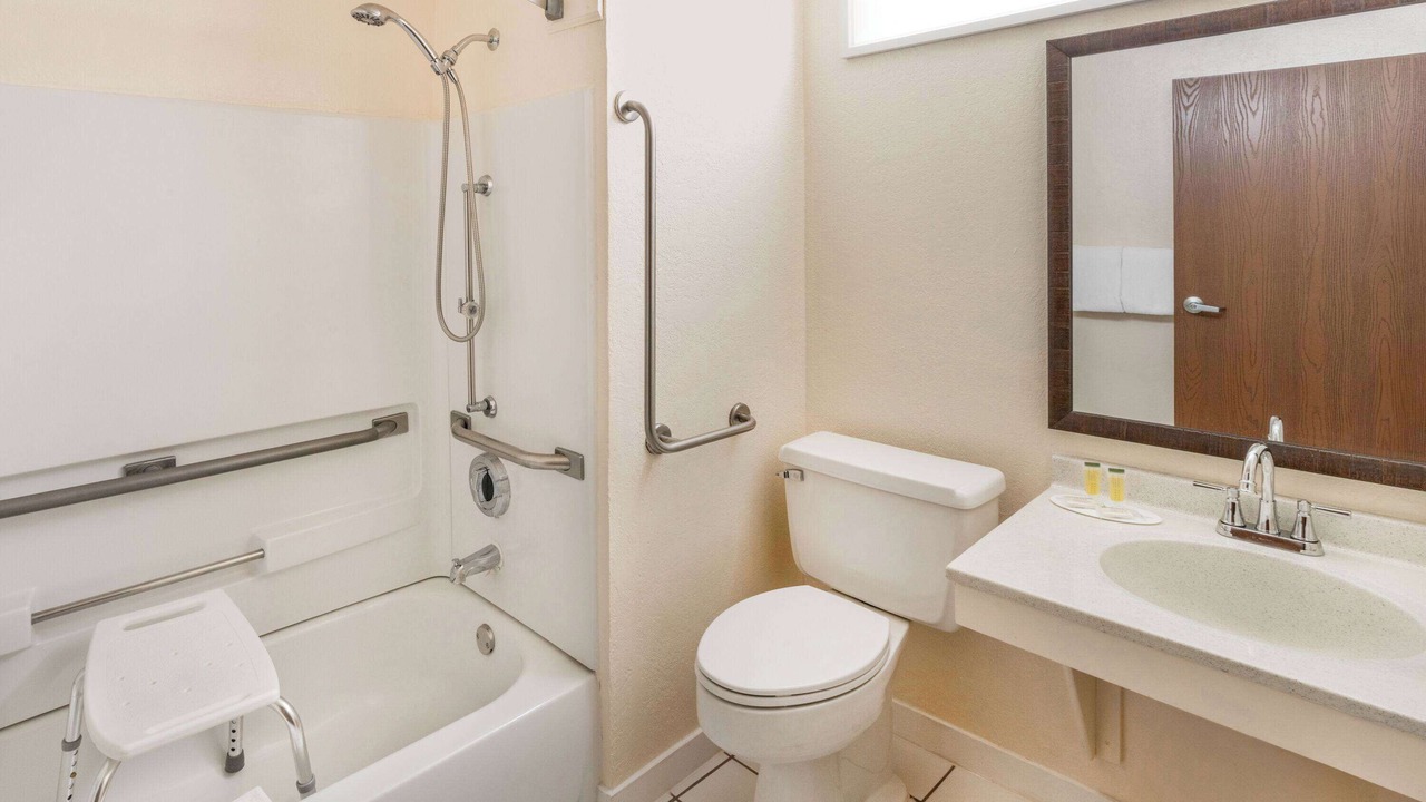 Photo of Bathroom in Cheyenne