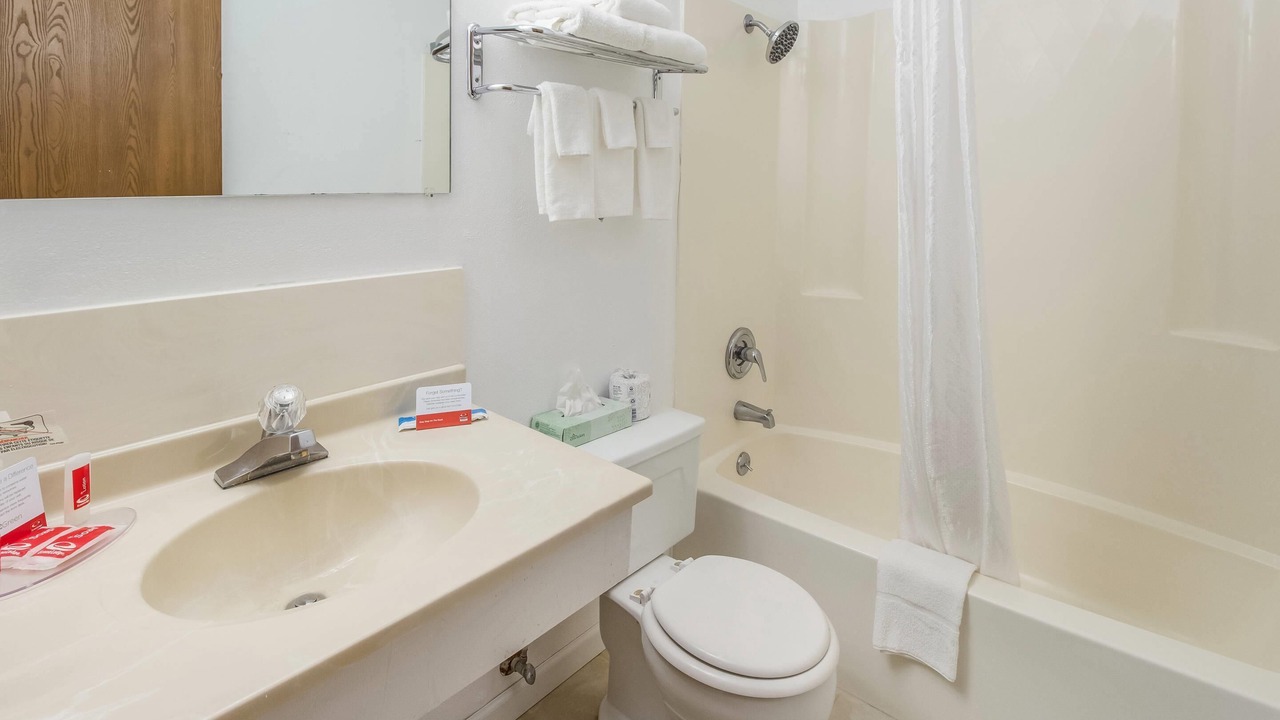 Photo of Bedroom in Alliance