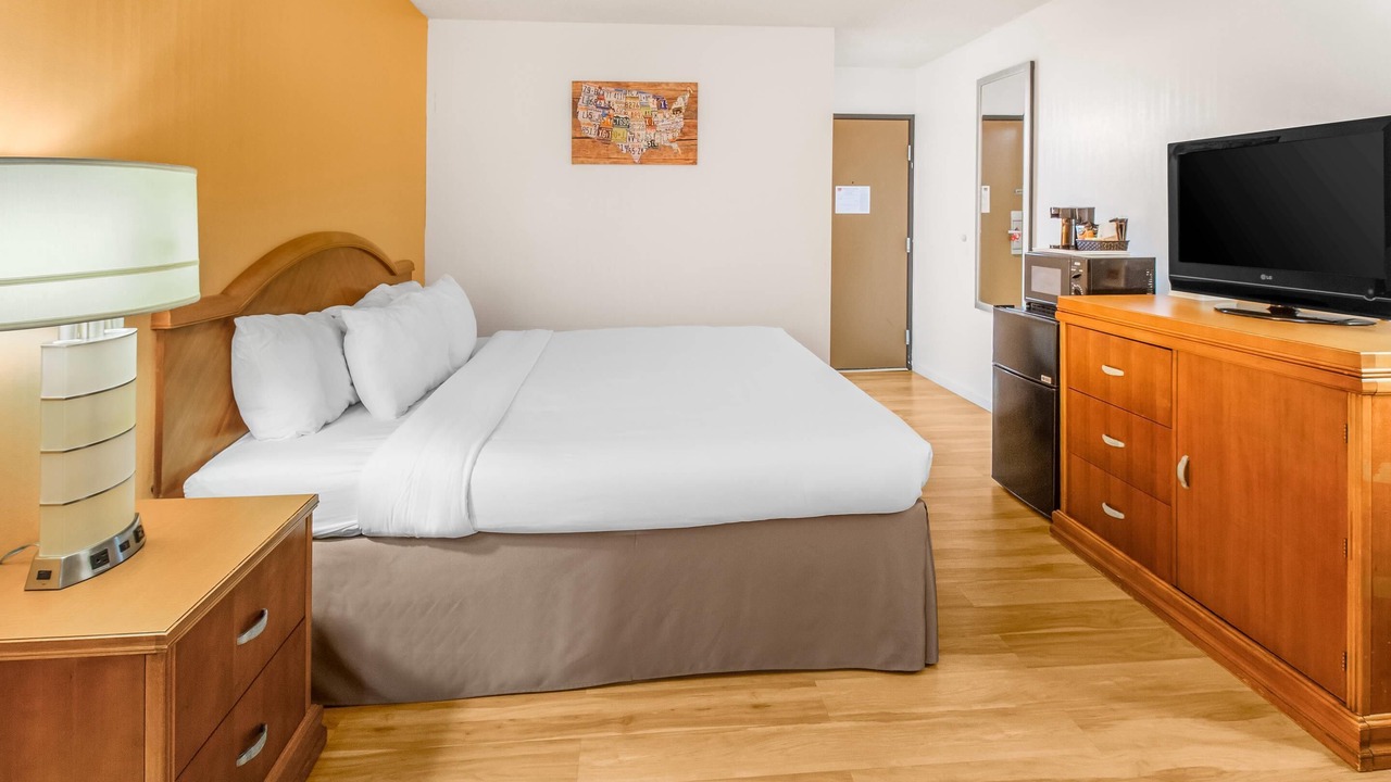 Photo of Bedroom in Alliance