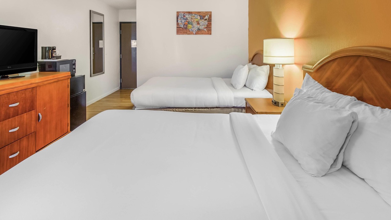 Photo of Bedroom in Alliance
