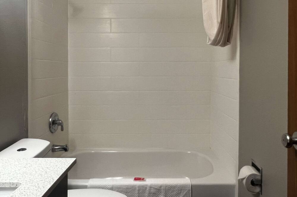 Photo of Bedroom in Spring Lake