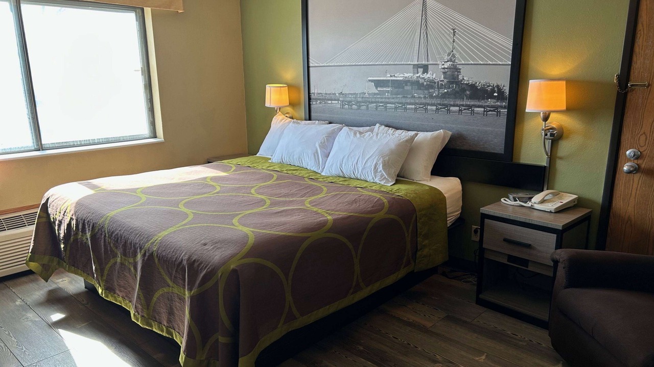 Photo of Others in Perry